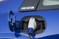 Honda dodaje do Fit EV teraz także terminal ładowania