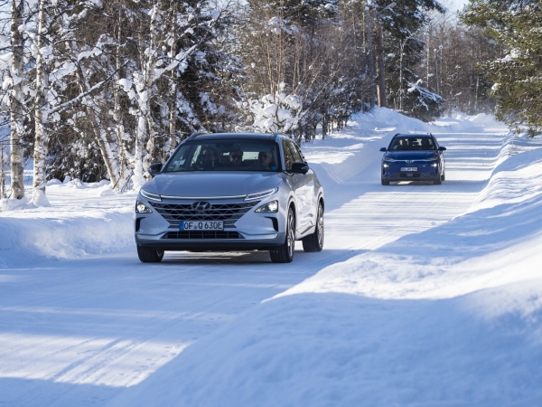 Hyundai NEXO i Kona Electric