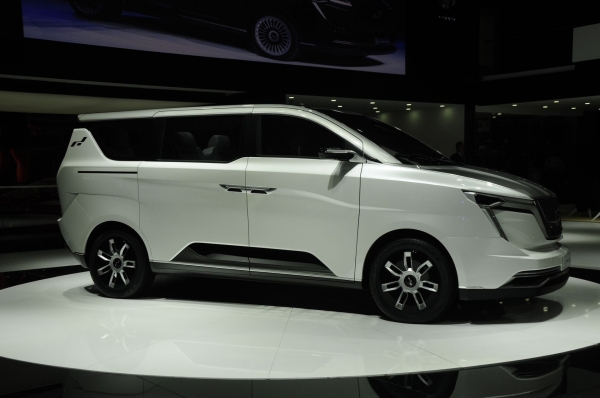 ICONIQ Seven