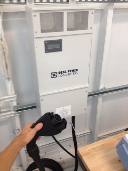 IBC-30kW-480 podczas testów NREL i Ideal Power Converters