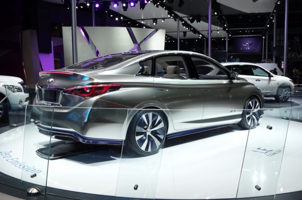 Infiniti LE Concept