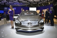 Infiniti LE Concept