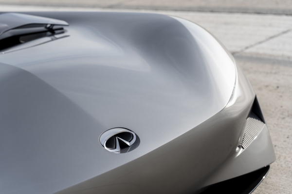 Infiniti Prototype 10