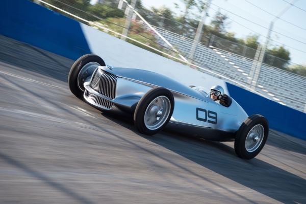 Infiniti Prototype 9