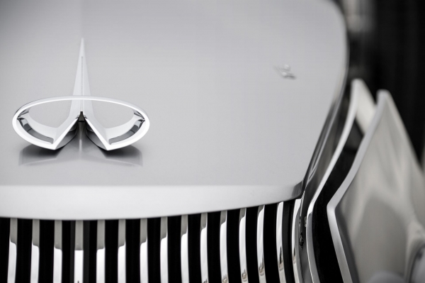Infiniti Prototype 9