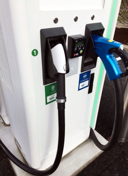 Stacja ładowania Electrify America z ładowarkami ABB