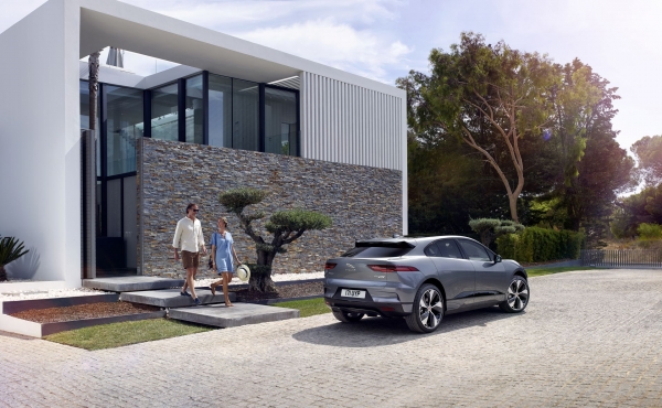 Jaguar I-PACE