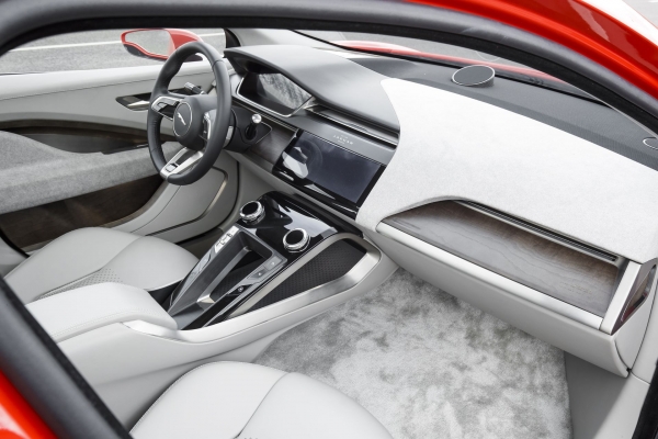 Jaguar I-PACE Concept