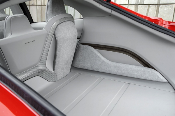 Jaguar I-PACE Concept