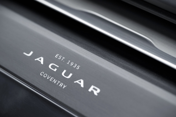 Jaguar I-PACE Concept