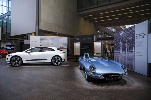 Jaguar I-PACE Concept i Jaguar E-type Zero