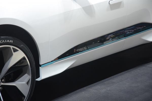 Jaguar I-PACE Concept