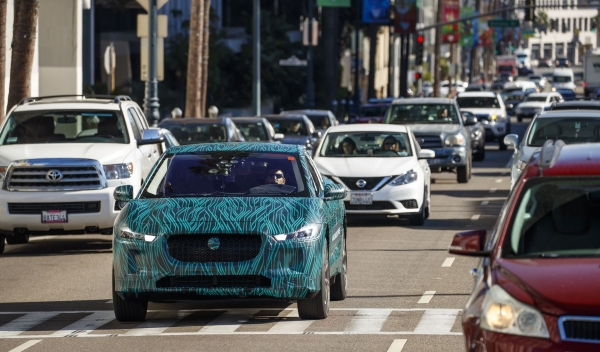 Jaguar I-PACE Concept
