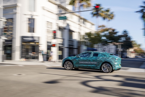 Jaguar I-PACE Concept