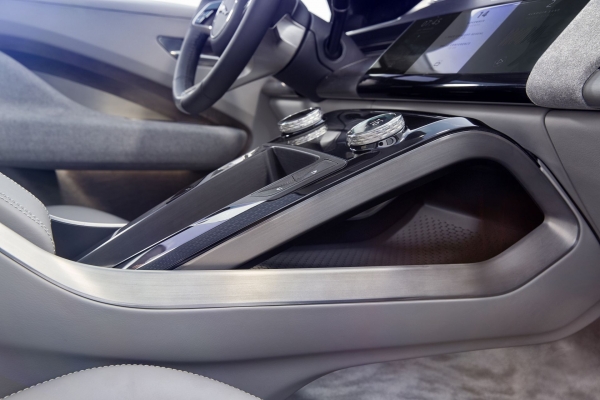 Jaguar I-PACE Concept