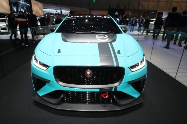 Jaguar I-PACE eTROPHY