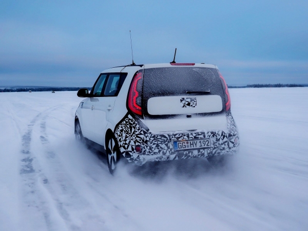 Kia Soul EV podczas testów w niskich temperaturach
