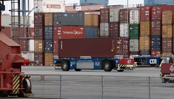 Konecranes AGV