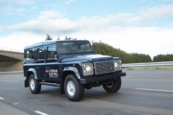 Land Rover Defender Electric