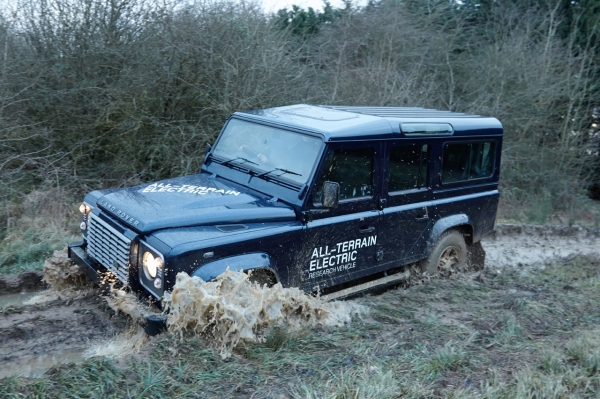 Land Rover Defender Electric