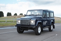 Land Rover Defender Electric