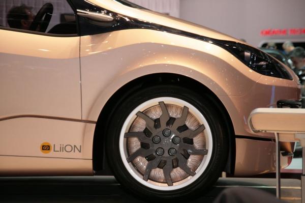 Magna Steyr mila ev