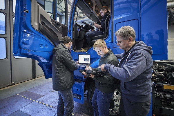 Mercedes-Benz eActros