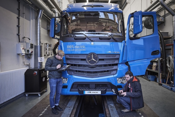 Mercedes-Benz eActros