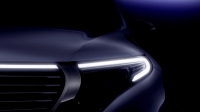 Mercedes-Benz odsłonił nieco EQC