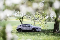 Mercedes-Benz testuje blisko 200 przedprodukcyjnych egzemplarzy EQC