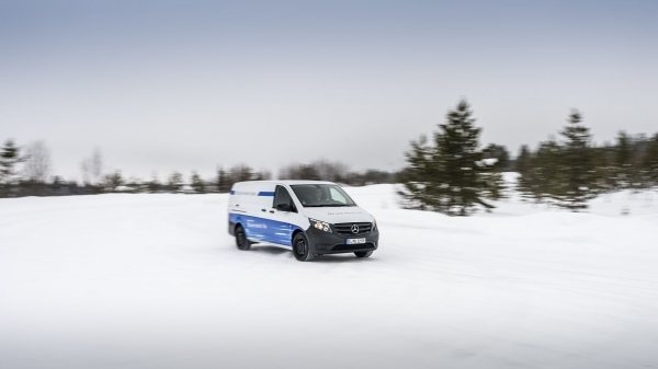 Mercedes-Benz eVito podczas zimowych testów
