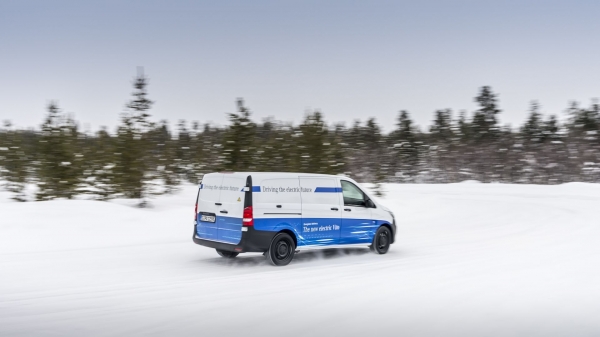Mercedes-Benz eVito podczas zimowych testów