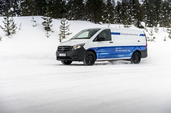 Mercedes-Benz eVito podczas zimowych testów