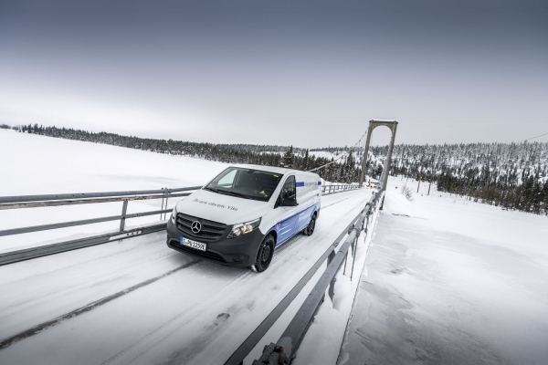 Mercedes-Benz eVito podczas zimowych testów