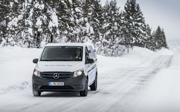 Mercedes-Benz eVito podczas zimowych testów