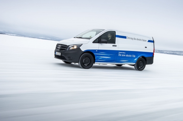 Mercedes-Benz eVito podczas zimowych testów