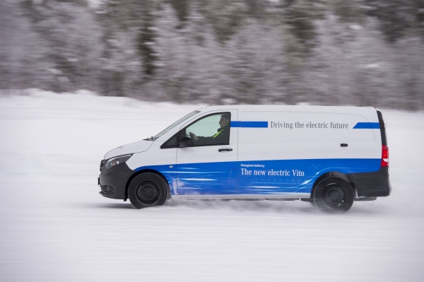 Mercedes-Benz eVito podczas zimowych testów