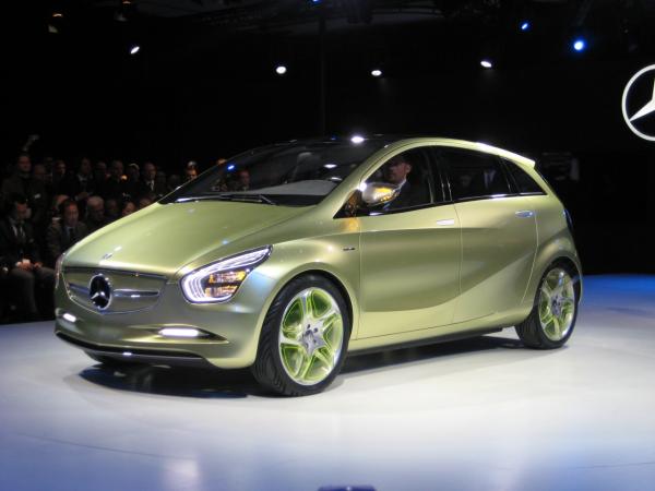 Mercedes BlueZERO E-CELL
