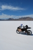 Mission One EV na solnej pustyni Bonneville