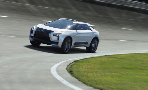 Mitsubishi e-EVOLUTION Concept