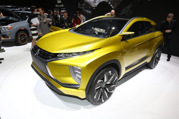 Mitsubishi eX Concept