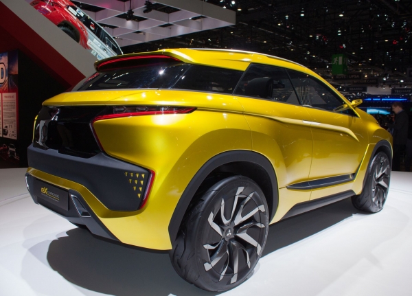 Mitsubishi eX Concept