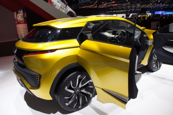Mitsubishi eX Concept