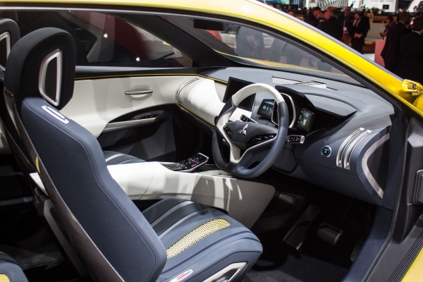 Mitsubishi eX Concept