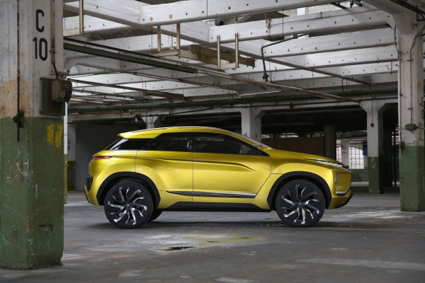 Mitsubishi eX Concept