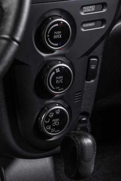Mitsubishi i-MiEV 2014 (wersja północnoamerykańska)