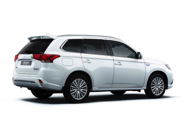 Mitsubishi Outlander PHEV 2019