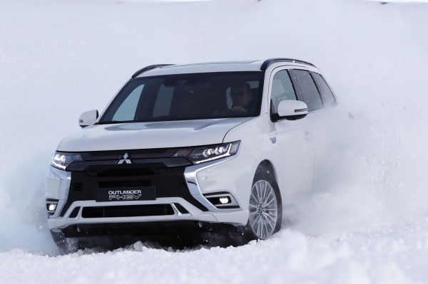 Mitsubishi Outlander PHEV 2019