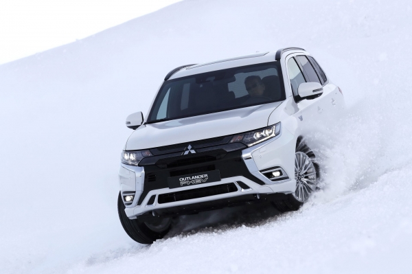 Mitsubishi Outlander PHEV 2019