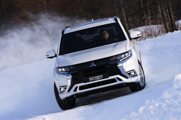 Mitsubishi Outlander PHEV 2019